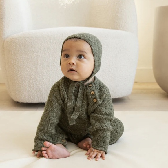 Quincy Mae Jumpsuit - Picture 4 of 10